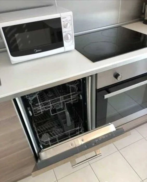 Срочная продажа 3к возле метро на Салтовке. ГАЗ! Без АН!
