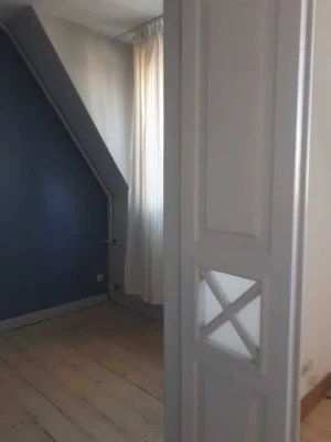 Продам 2 комнатную квартиру 50 м2 в центре,пр. Героев Харько