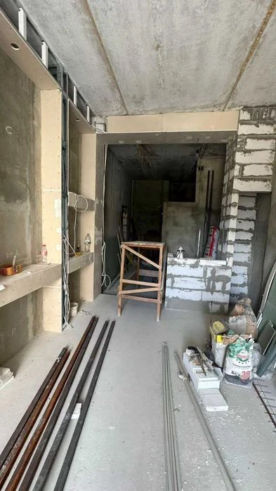 Продам студию Героев Харькова 118