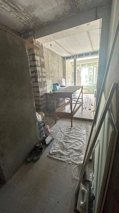 Продам студию Героев Харькова 118