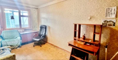 D1L Продам 3 кімнатну квартиру 62 м2, вул. Нескорених, 33Е.