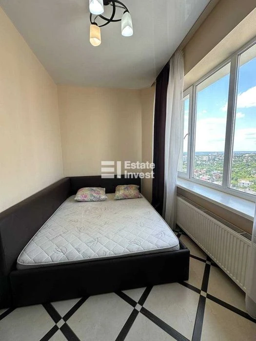 Продам 1 кімн. квартиру на пр. Науки, 47/1, ЖК Тріумф