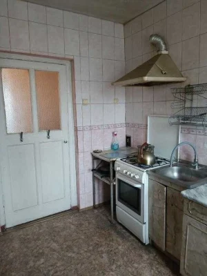 2к квартира пешком до метро Индустриальная