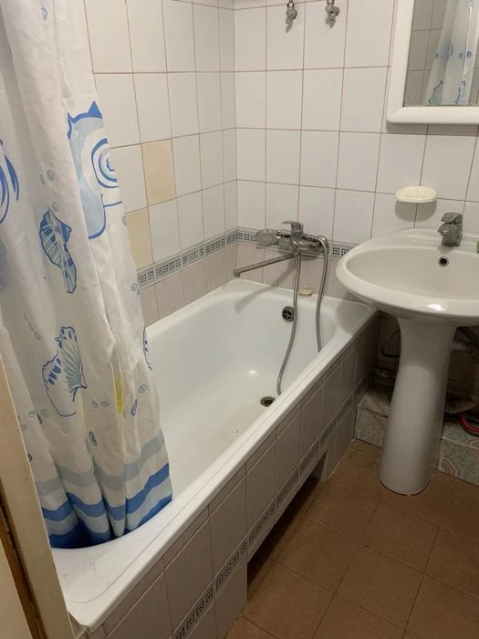 Продам! 1 кім.із квартиру по вул.Бучми 6