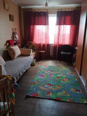 Продам 2 комнатную квартиру, Одесская, Зерновая, высотка
