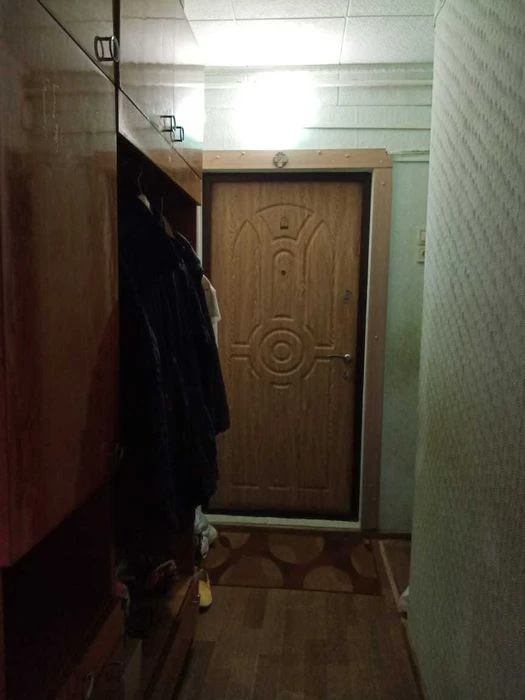 Продам 2 комнатную квартиру, Одесская, Зерновая, высотка