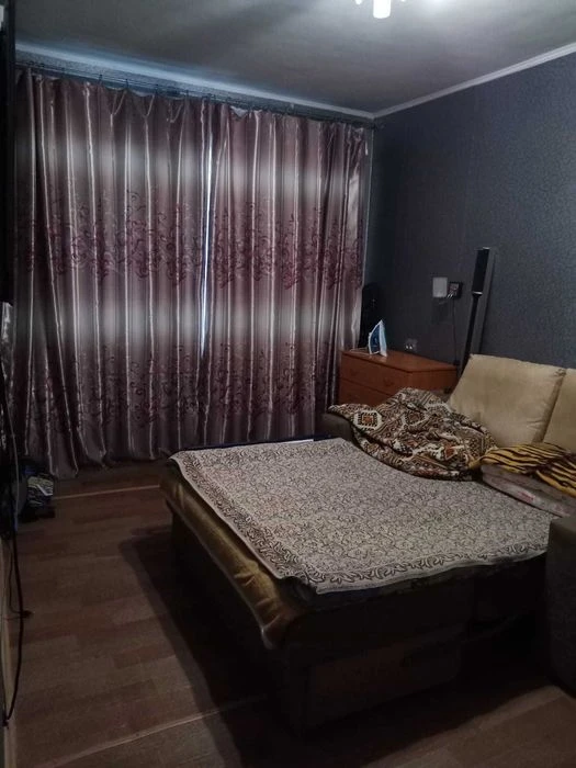 Продам 2 комнатную квартиру, Одесская, Зерновая, высотка