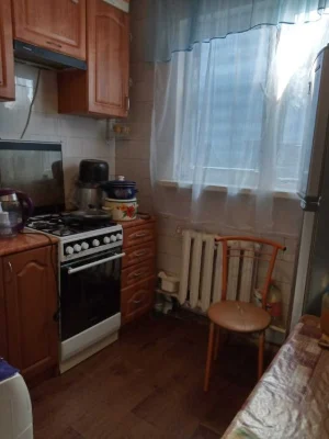Продам 2 комнатную квартиру, Одесская, Зерновая, высотка
