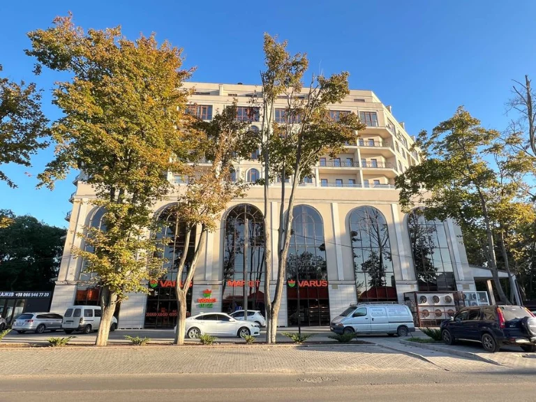 Продается однокомнатная квартира в ЖК Авиньон.