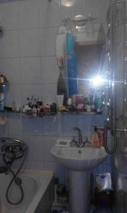 Продам  3комн квартиру рядом с метро. Новые Дома.