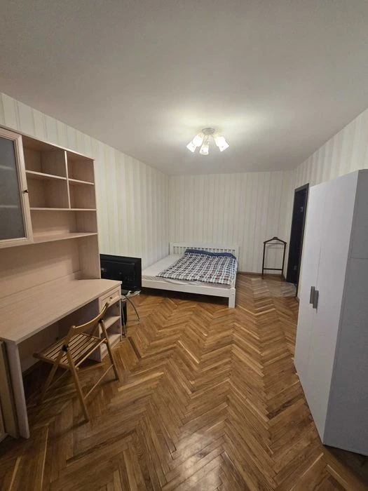 Продам 2х комнатную ул. Чайковского