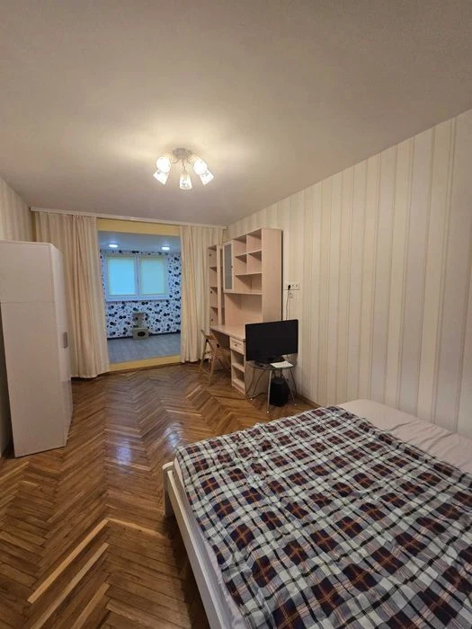 Продам 2х комнатную ул. Чайковского