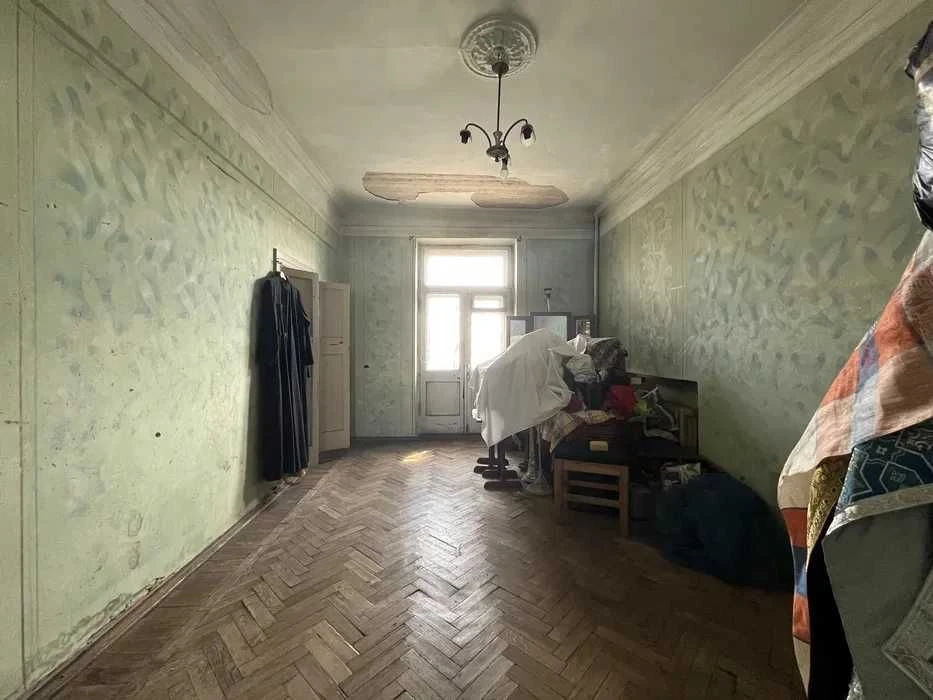 3 к. кв. метро  Майдан Конституции, центр, Полтавский шлях 1