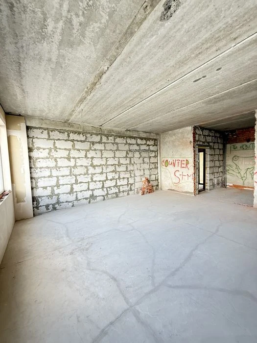Продам 2.к квартиру, метро Масельского, пр-т. Тракторостроит