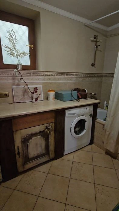 Продам  квартиру  в центре Харькова