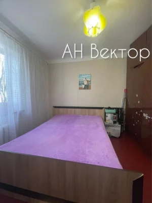 Продам 3 комнатную квартиру Новые Дома м.Дворец Спорта, Буль