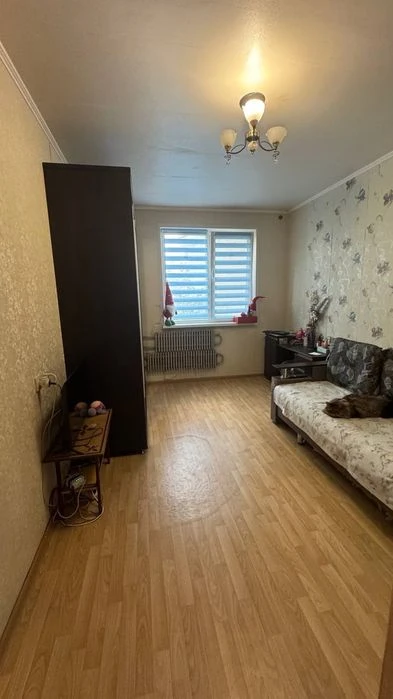 Продам 3 - 4 комнатную квартиру Северная Салтовка 1, Салтовс