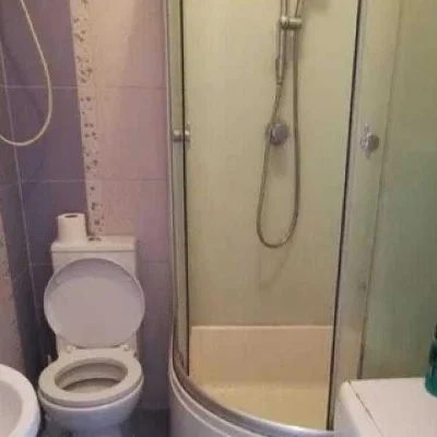 Продам гостинку на Харьковских Дивизий