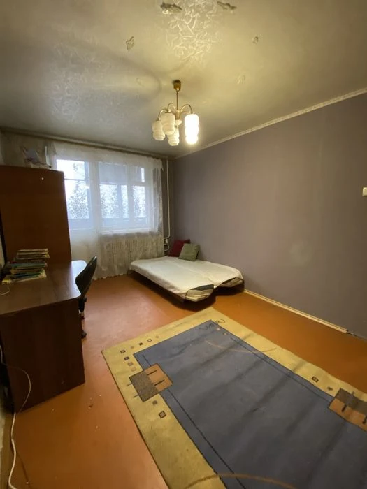 Продається 1к квартира 32 кВ.м. Холодна Гора Григорівське  Ш
