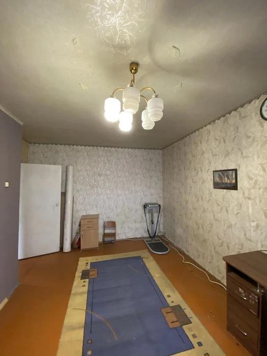 Продається 1к квартира 32 кВ.м. Холодна Гора Григорівське  Ш