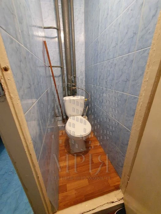Продам 1кв. 27м2  Салтовка м.Студенческая, ул. Валентиновска