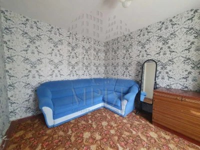 Продам 1кв. 27м2  Салтовка м.Студенческая, ул. Валентиновска