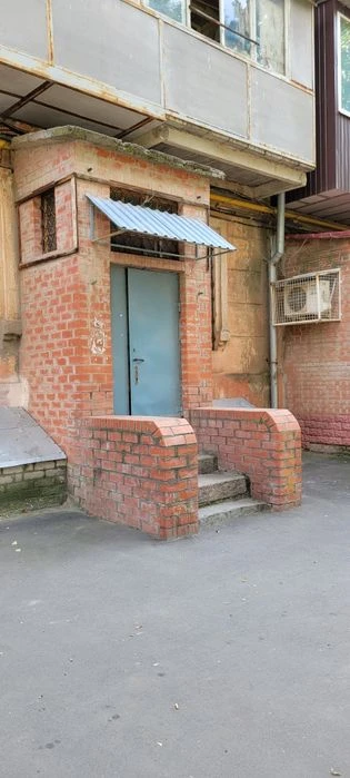 Продам . Науки15 1к.квартиру