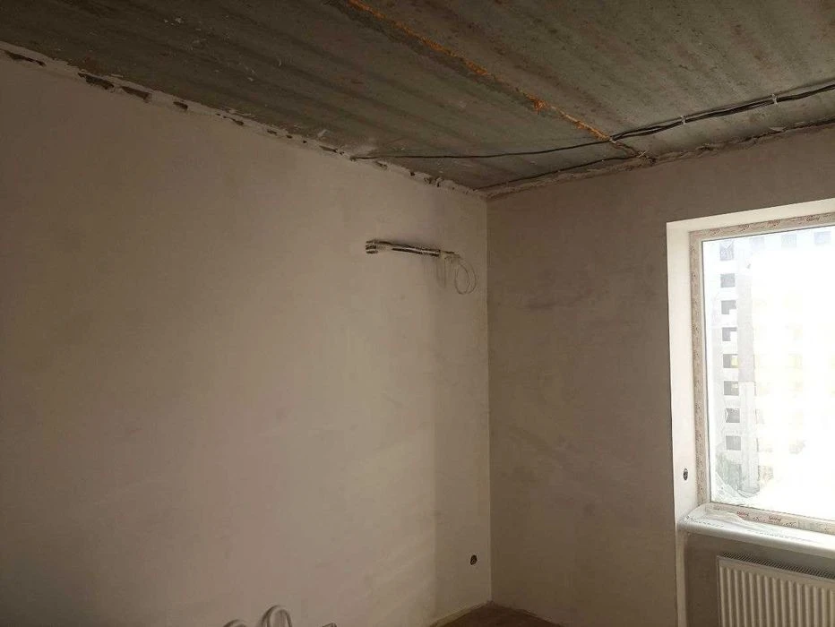 Реальная Продам 1к малогабаритка Новострой. м. Бот. Сад, Нау