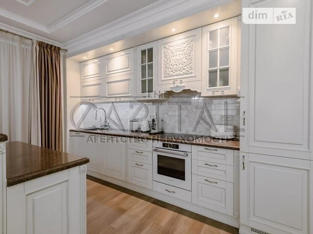 Sale of 1-room apartment 148.3 sq. m. on Luk'yanivska st. 21B • ID