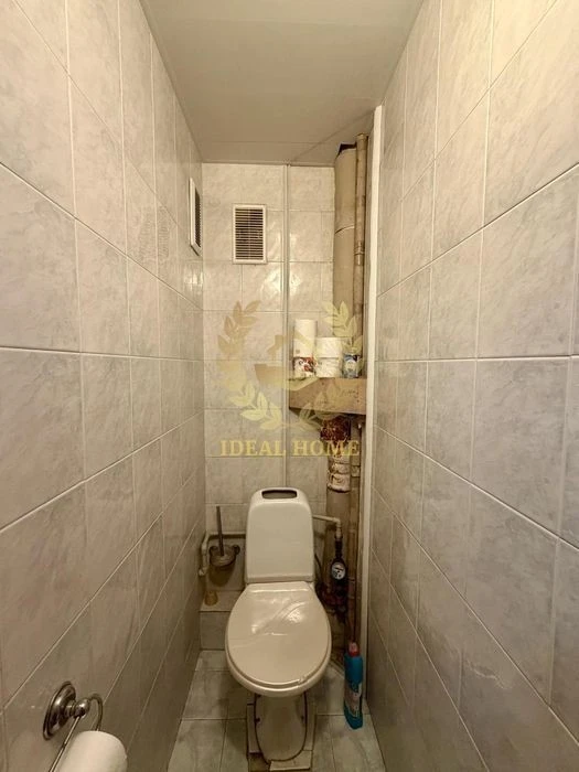I will sell a 3-room apartment at 1B Lesya Kurbasa Avenue, Svyat