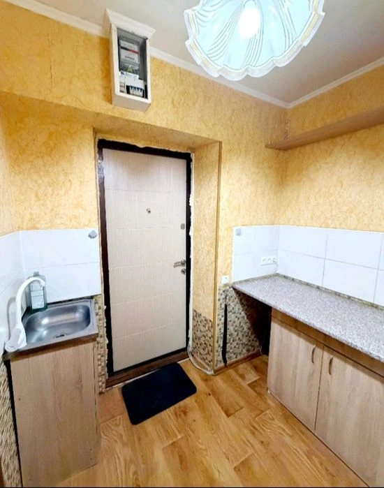 Selling 1 room hotel 27 meters HTZ pp s $ 14900