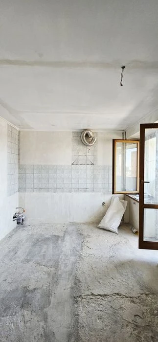Продам 2кв. ж/м Солнечный, кирпичный дом, вид на р. Днепр 60к