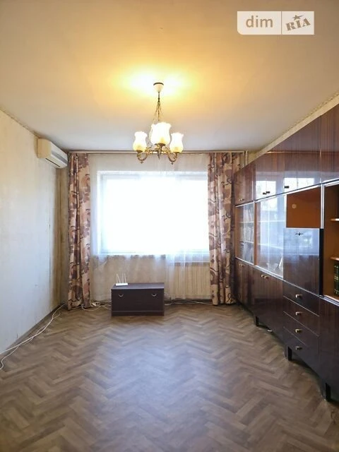 Продаж 3к квартири 72.1 кв. м на вул. Юлії Здановської 29 •