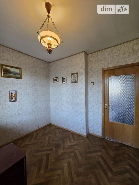 Продаж 3к квартири 72.1 кв. м на вул. Юлії Здановської 29 •