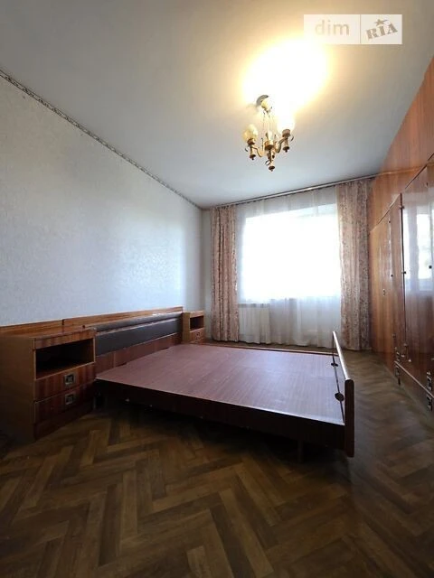 Продаж 3к квартири 72.1 кв. м на вул. Юлії Здановської 29 •