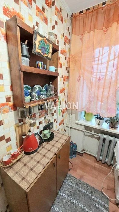 Продаж 1к квартири на вул. Набережно-Лугова 3, Подільський р