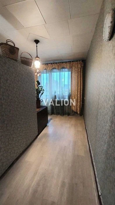 Продаж 1к квартири на вул. Набережно-Лугова 3, Подільський р