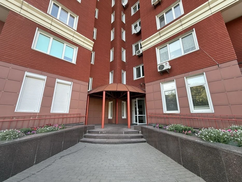 продаж квартири без комісіі 3км 110,3м 14пов вул. Героїв Обо