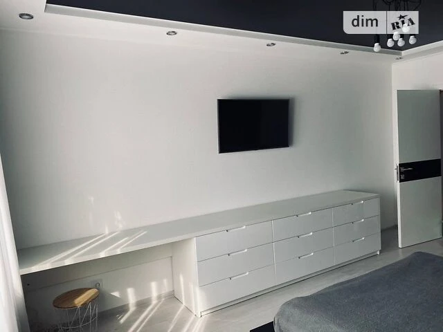 Продаж 1к квартири 42.43 кв. м на вул. Тираспольська 60 • ID