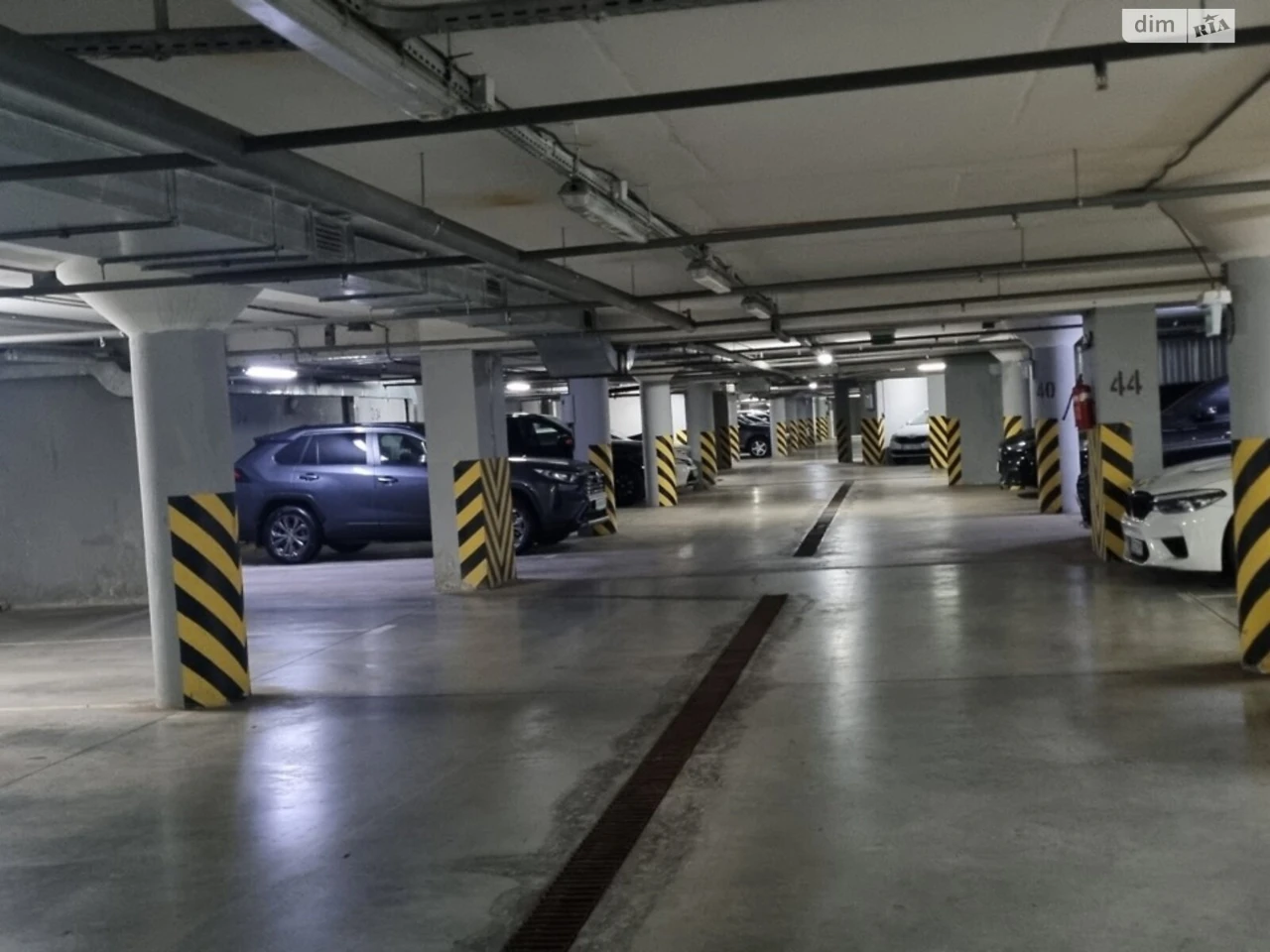 Продаж Підземний паркінг Сирець