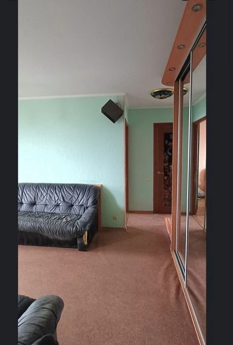 Selling a 3-room apartment
