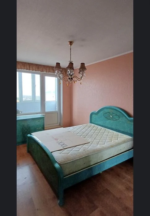 Selling a 3-room apartment