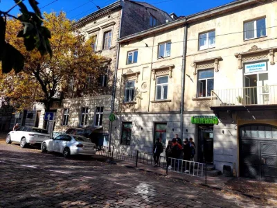 Квартира. Львів, Гетьмана Петра Дорошенка вул. (Жовтнева)