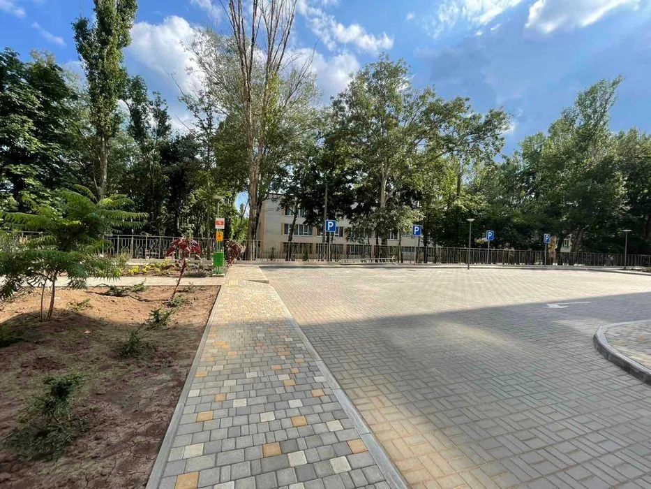 1-комнатная квартира в новом доме в центре Таиров.