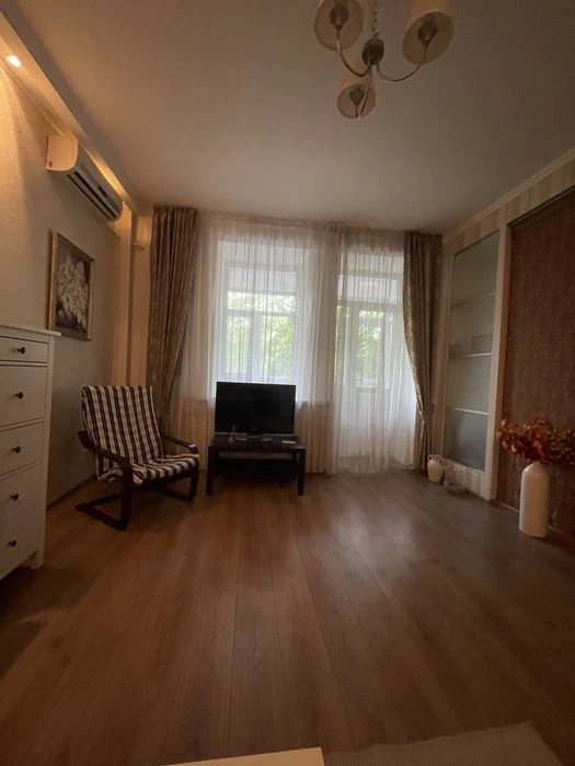 Продажа 2 комнатной квартиры Перша Ливарна