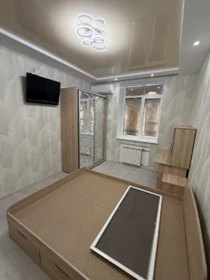 Продаж повнометражноі квартири у центрі міста
