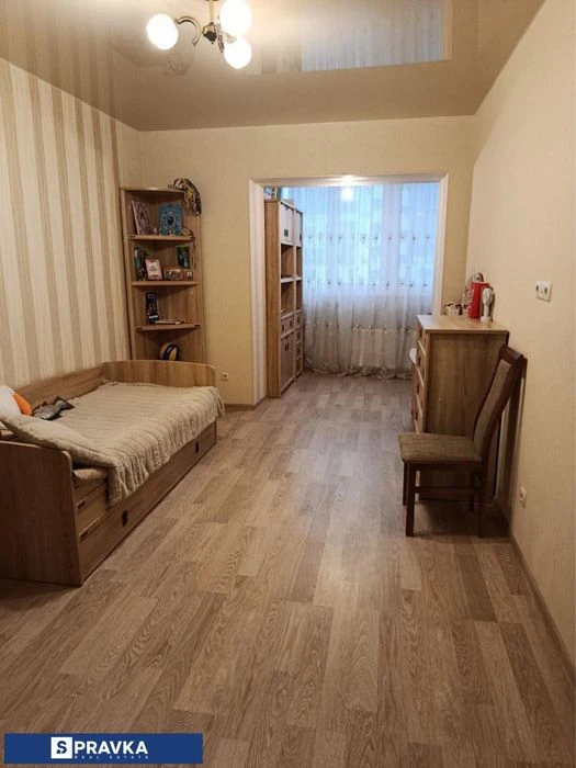 Простора 2-кімнатна квартира в ЖК Острова