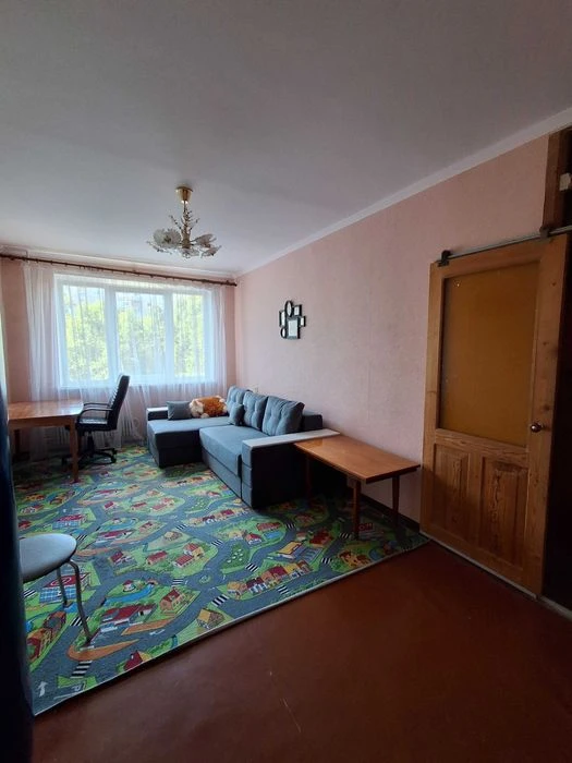 Selling my cozy 3-room apartment, 6th floor of a 9-story building