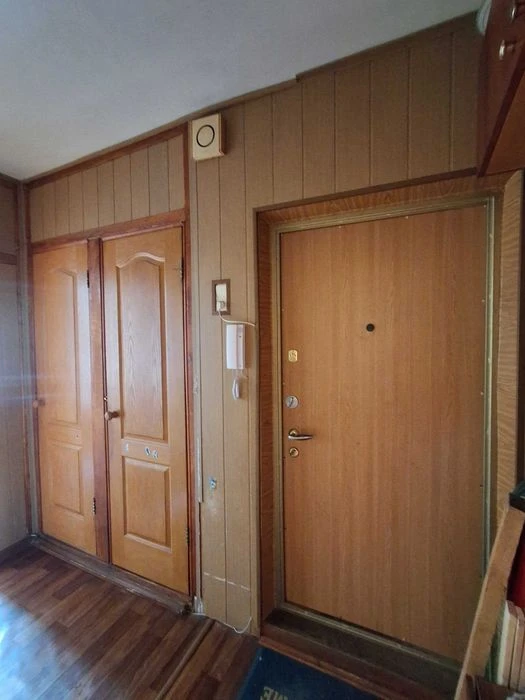 Selling my cozy 3-room apartment, 6th floor of a 9-story building