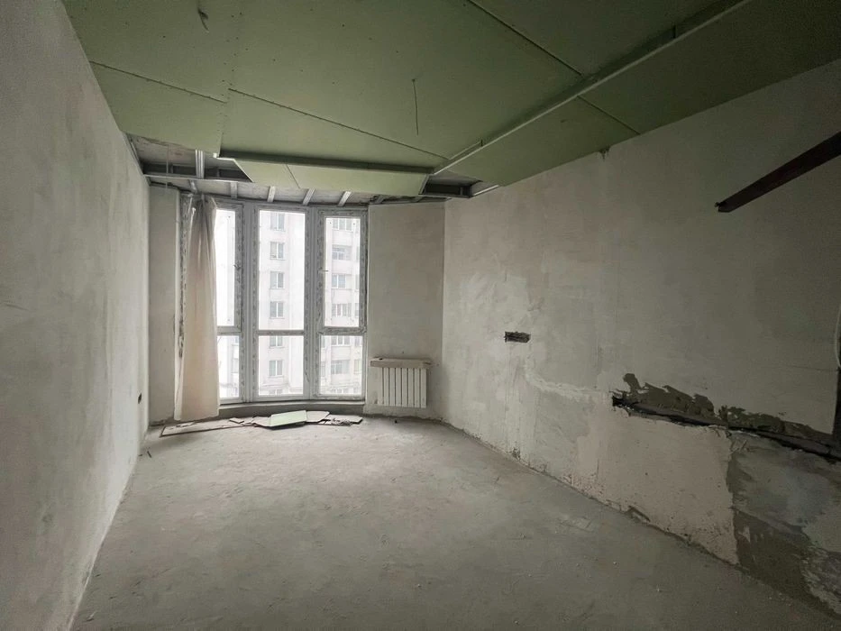 No % sale 2 k sq m near the metro, Skhidna Brama residential complex, 4th section Darn